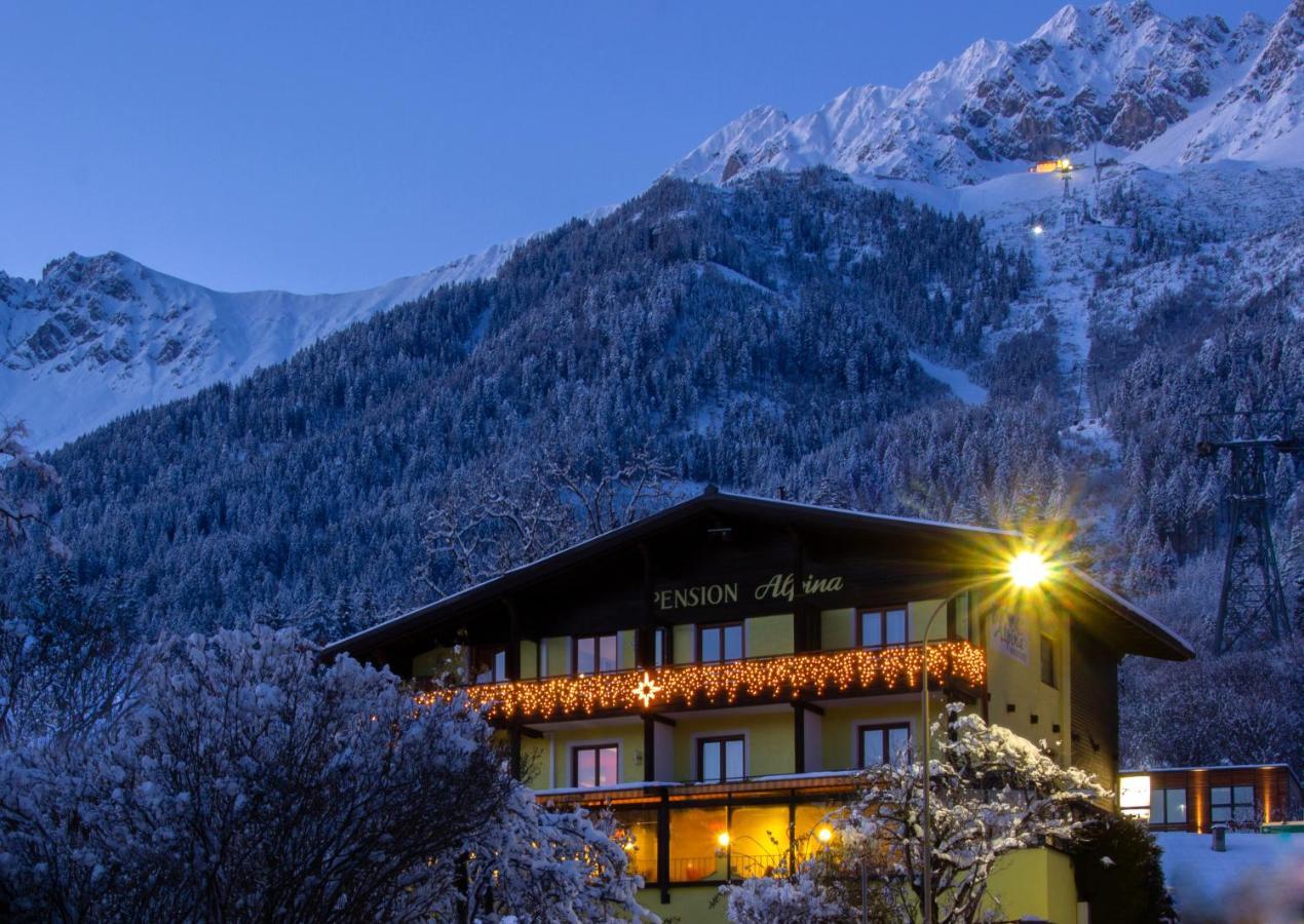 Cafe Pension Alpina Инсбрук Экстерьер фото