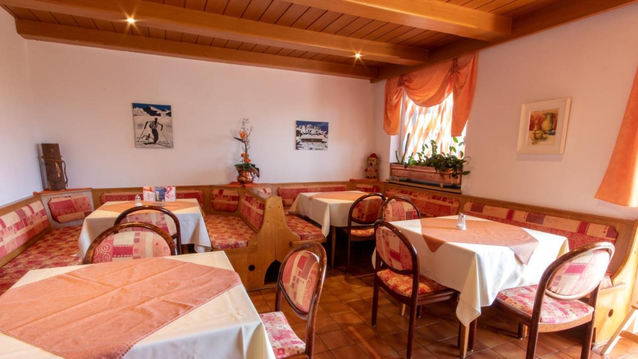 Cafe Pension Alpina Инсбрук Экстерьер фото