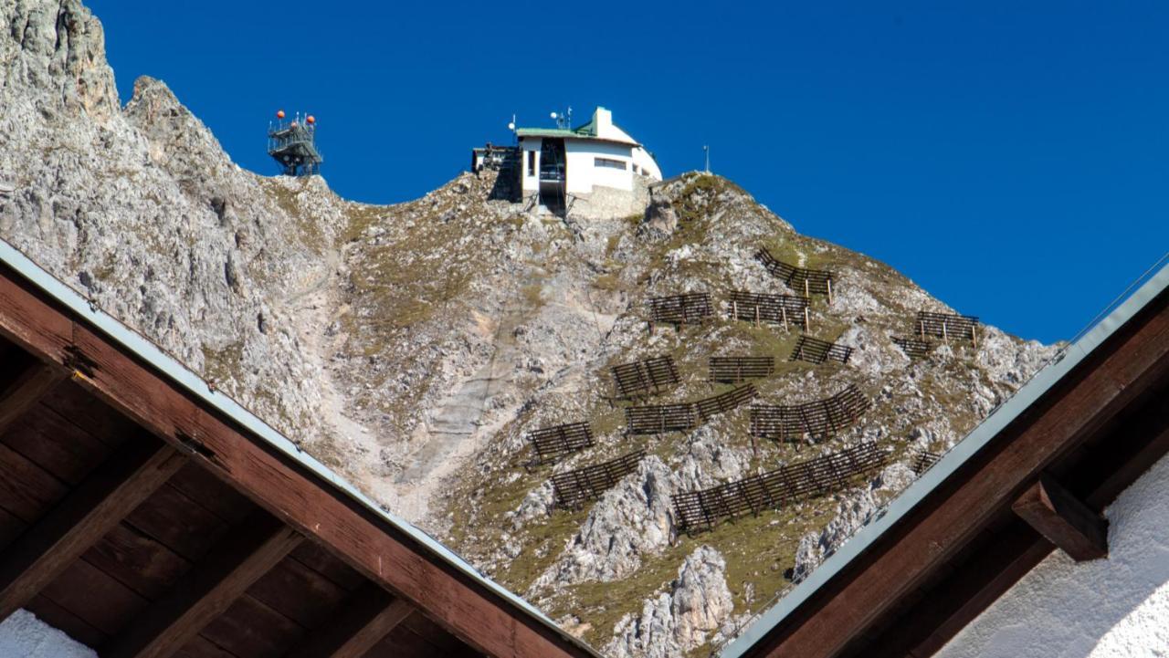 Cafe Pension Alpina Инсбрук Экстерьер фото