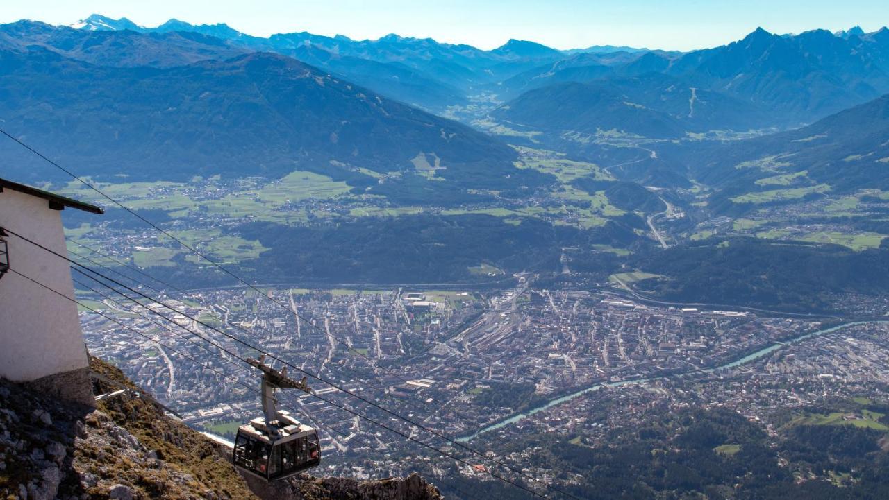 Cafe Pension Alpina Инсбрук Экстерьер фото